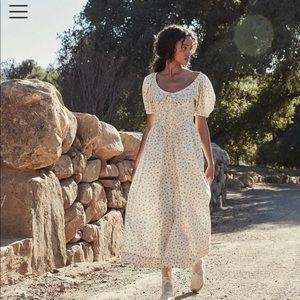 NWT Doen Monceau Size Small | Cottage Breeze Floral